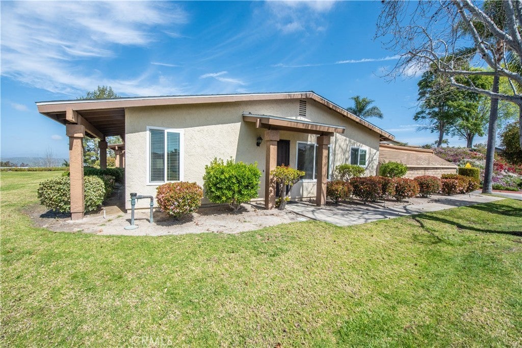 Photo of Listing #ND25053792