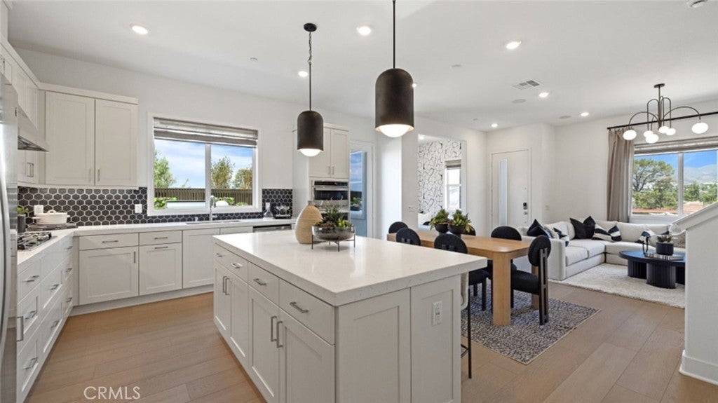 Photo of Listing #OC25060336