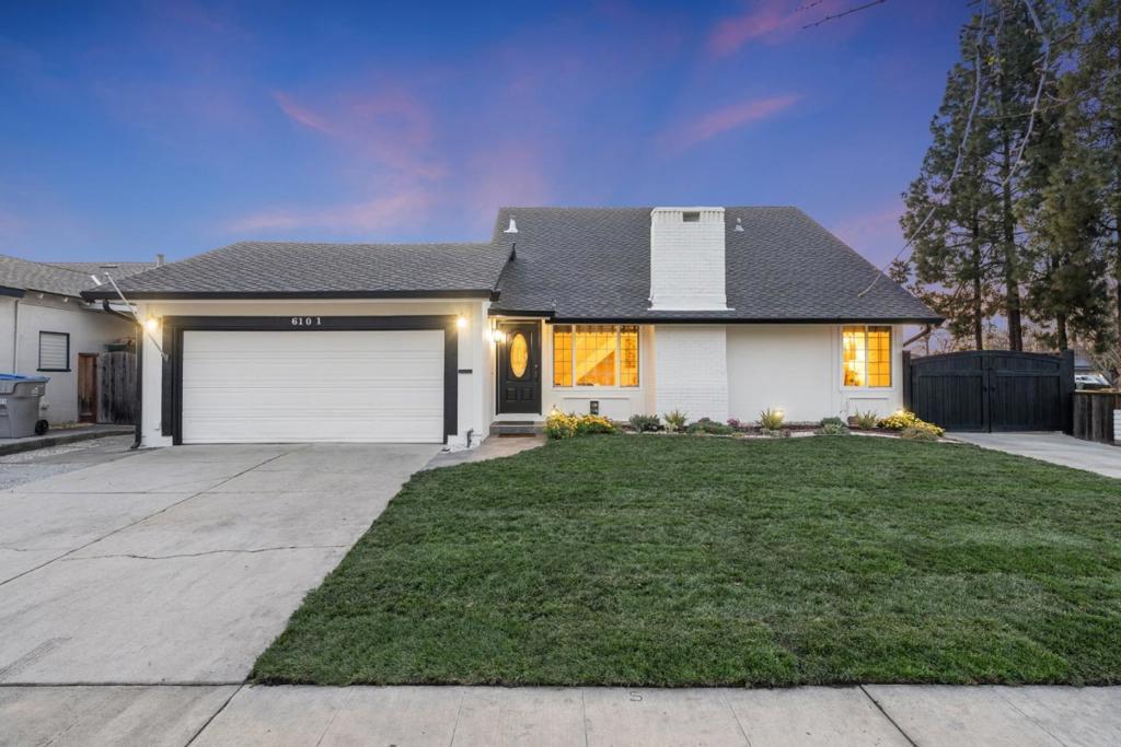 Photo of Listing #ML81978154