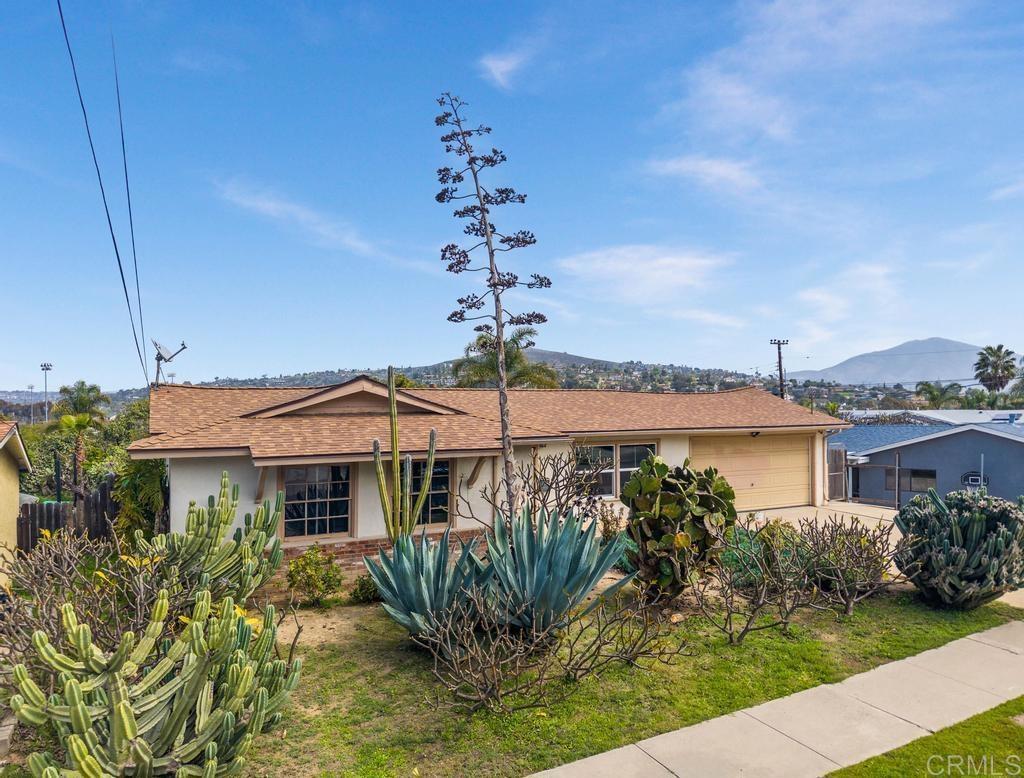 Photo of Listing #PTP2501979