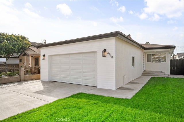 4718 W 130th Street, Hawthorne.