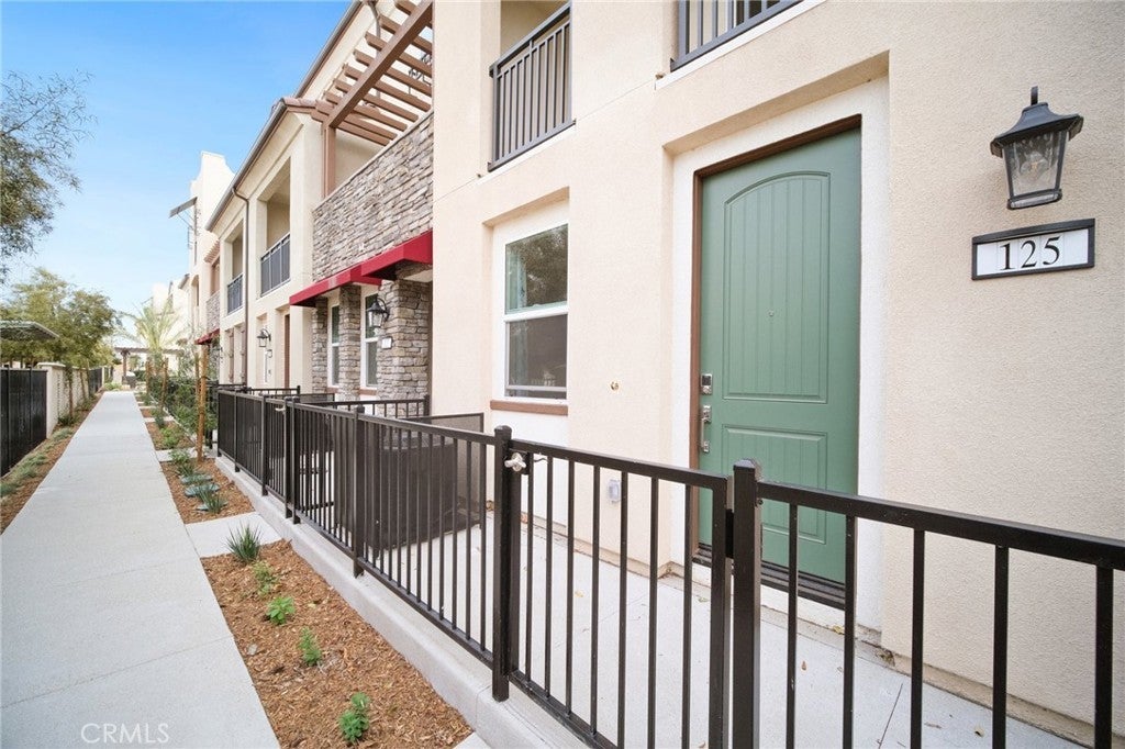 Photo of Listing #PF25059441