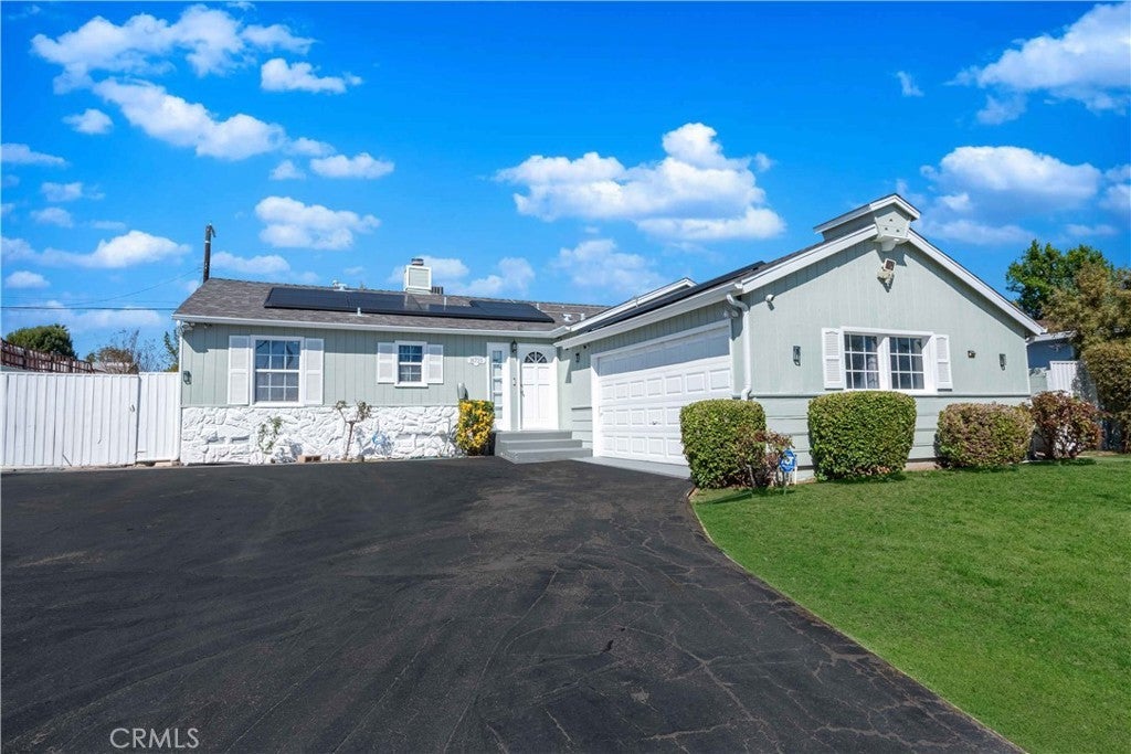 Photo of Listing #SR25060459