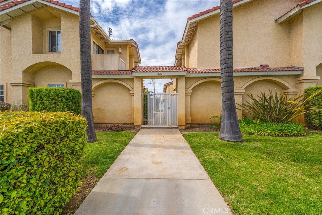 Photo of Listing #DW25059596