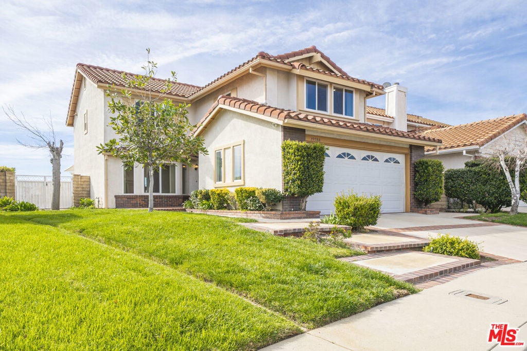 Photo of Listing #25513617