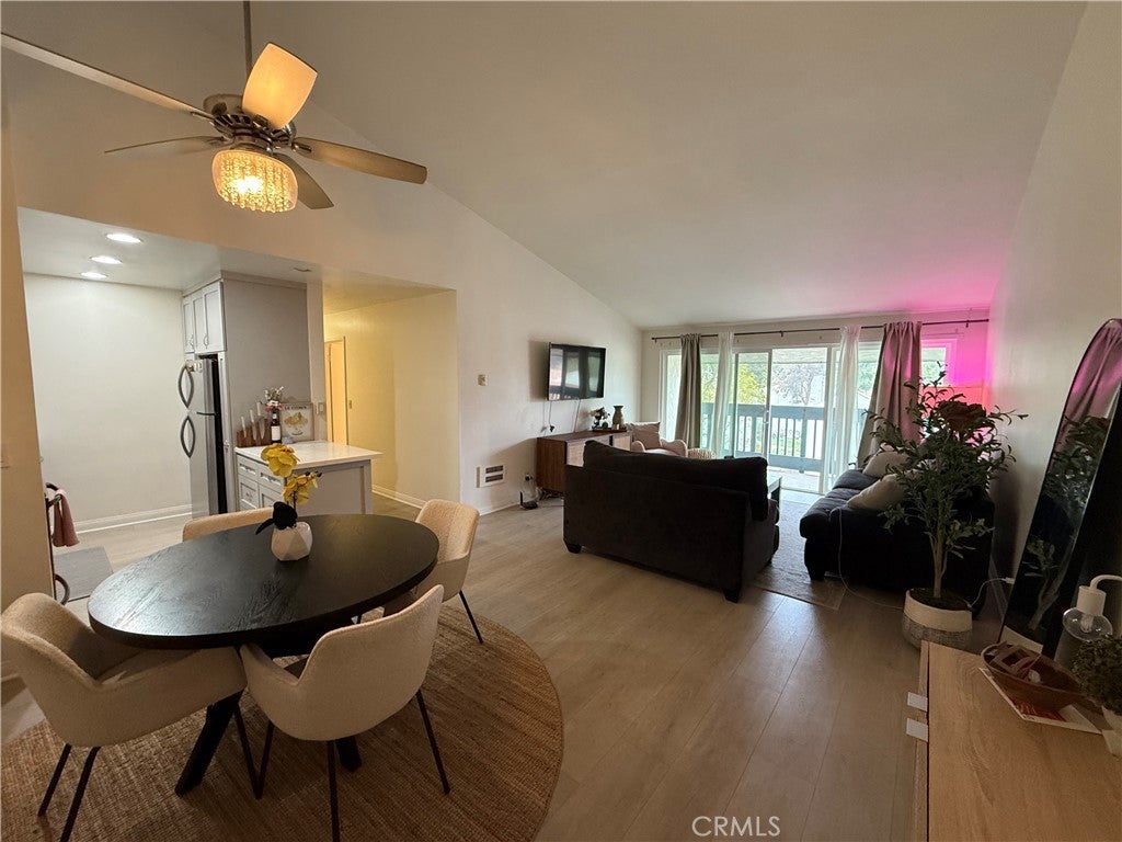 Photo of Listing #SB25056928