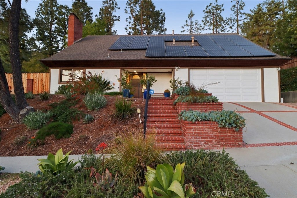 Photo of Listing #PF25057266