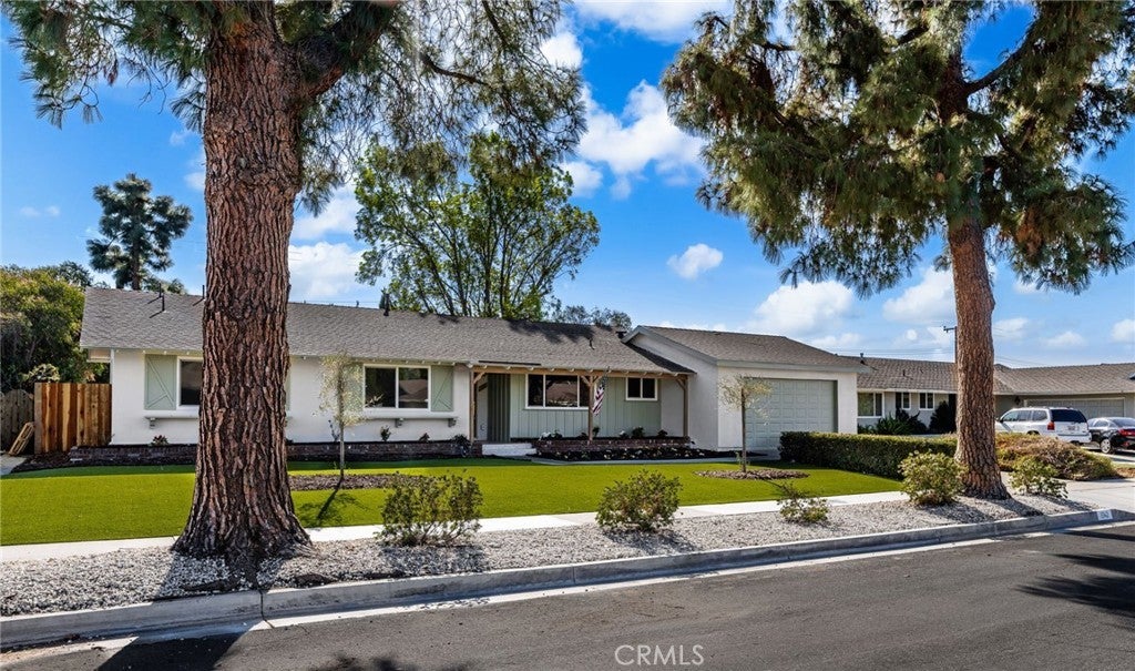 Photo of Listing #CV25060051