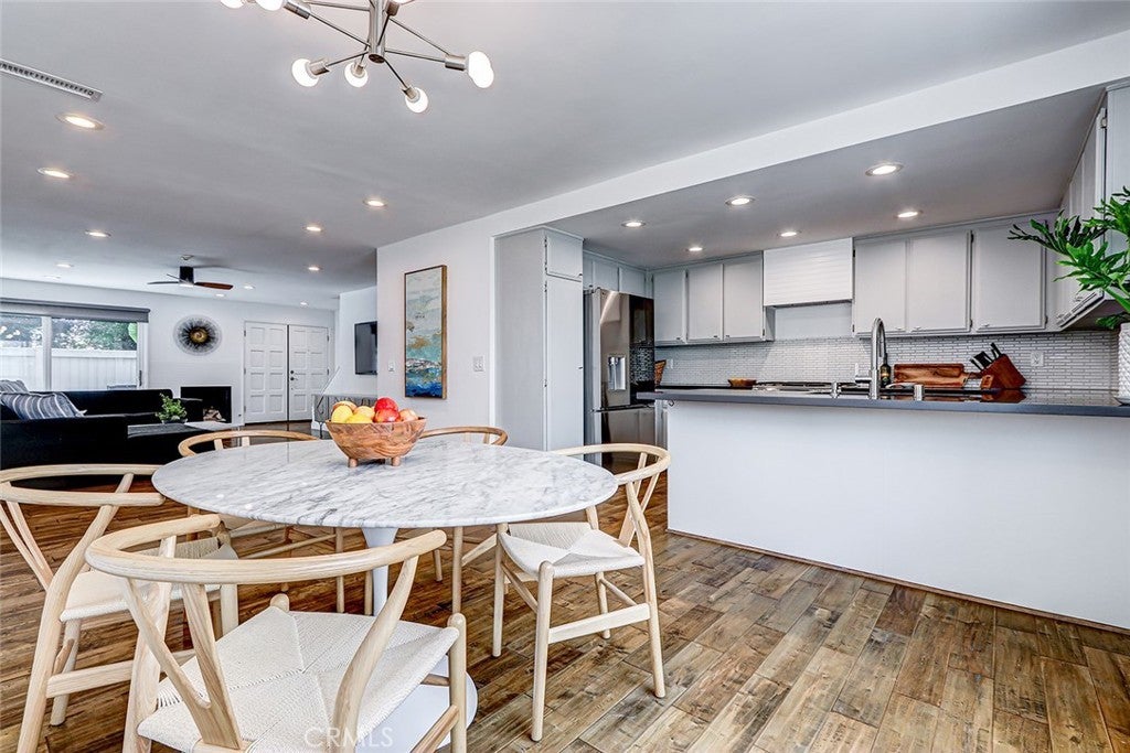 Photo of Listing #SB25060046