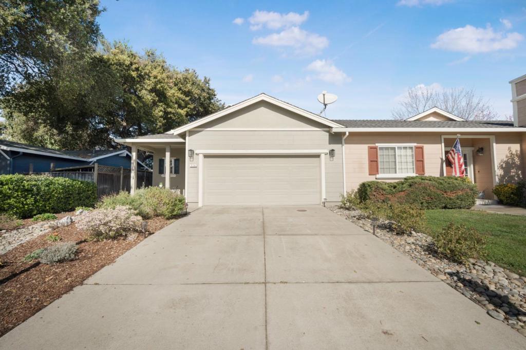 Photo of Listing #ML81997841