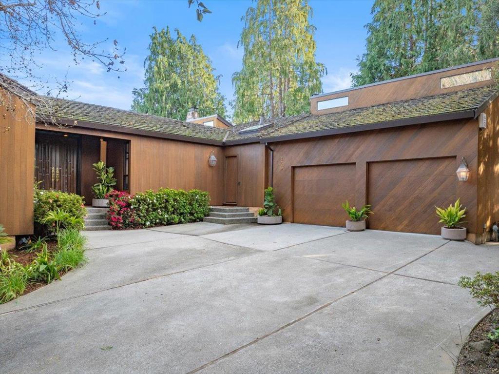 Photo of Listing #ML81998691