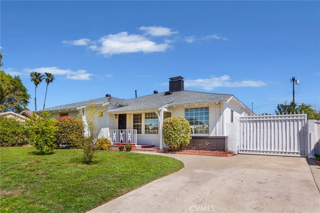 Photo of Listing #SR25059931