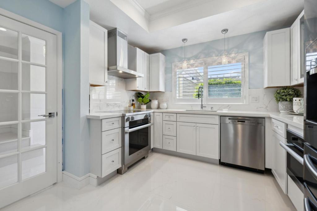 Photo of Listing #ML81998711