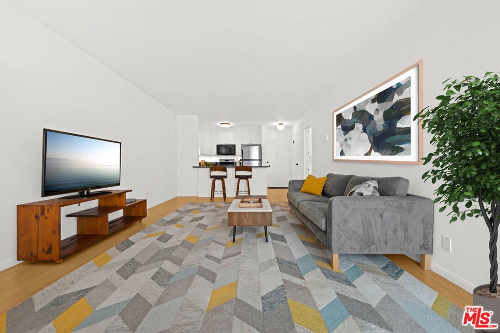 Photo of Listing #25511941