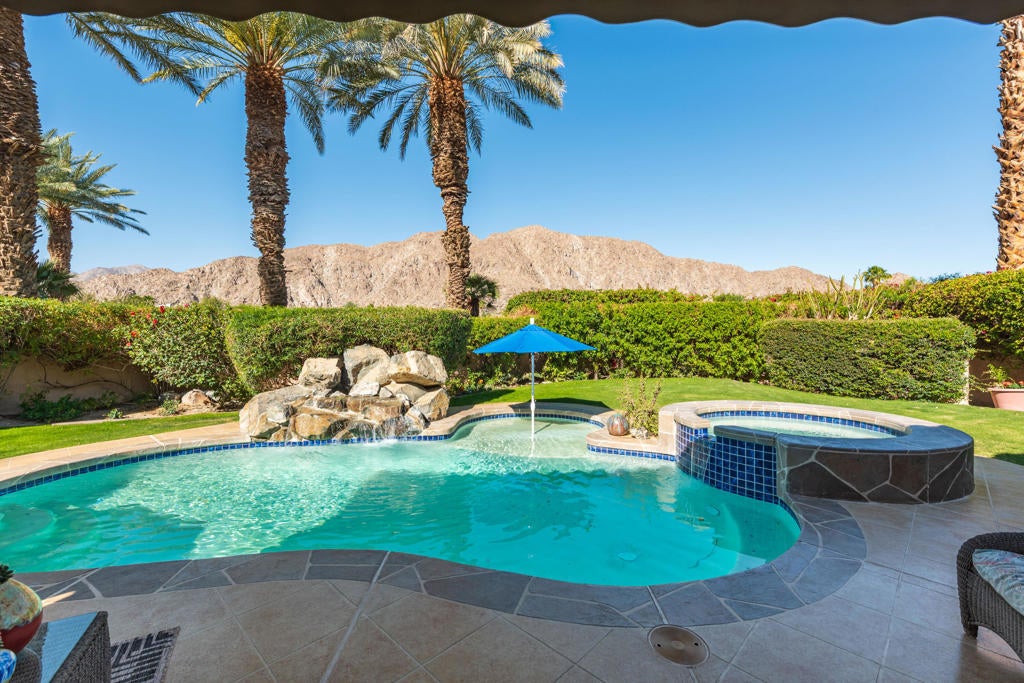 Photo of Listing #219126885DA