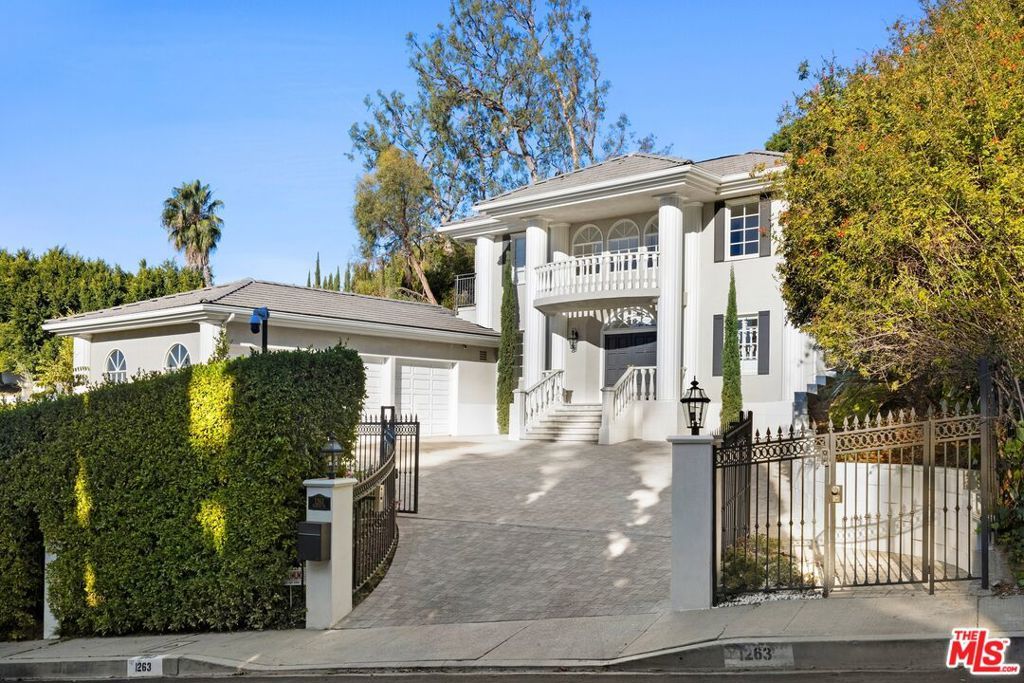 Photo of Listing #25513927