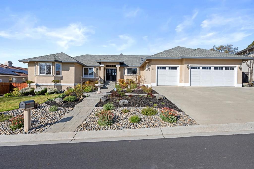 Photo of Listing #ML81998772