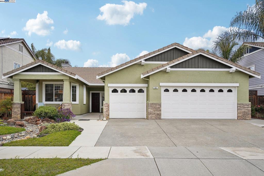 Photo of Listing #41090136