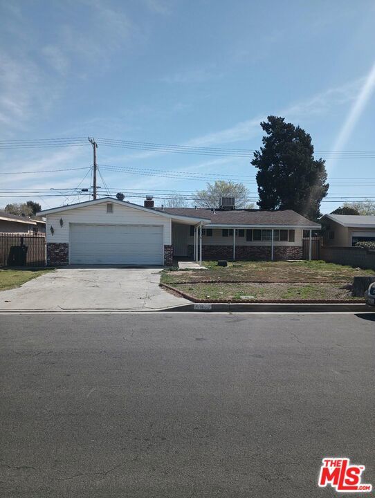 Photo of Listing #25514335