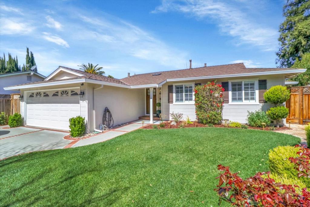 Photo of Listing #ML81998780