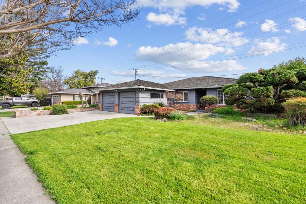 Photo of Listing #ML81992122