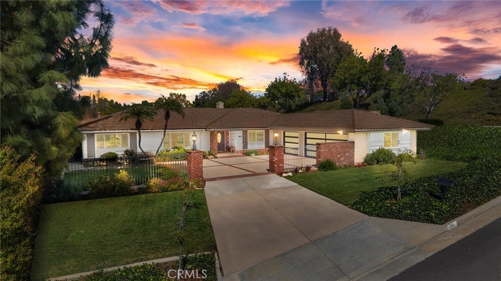 Photo of Listing #PW25056762