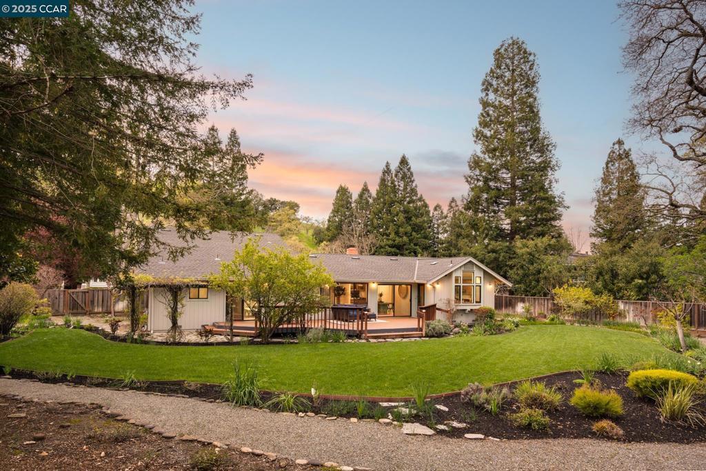 Photo of Listing #41090205