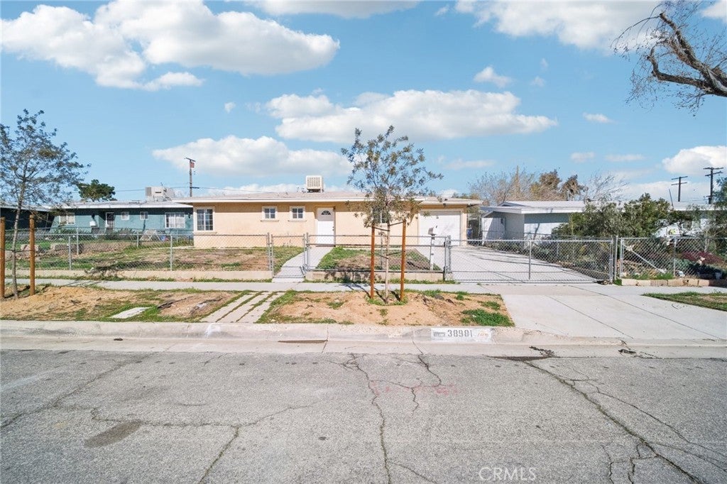 Photo of Listing #SR25061698