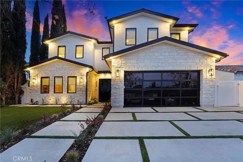 Photo of Listing #SB25061634