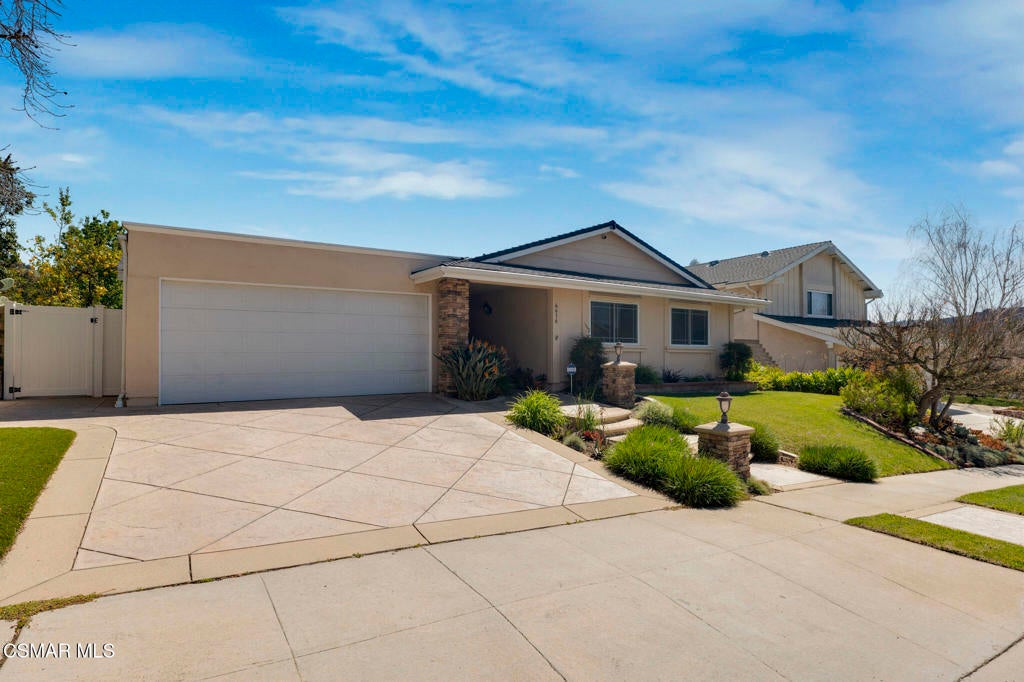 Photo of Listing #225001374