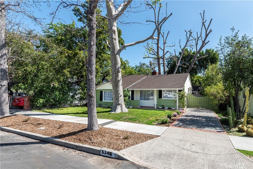 Photo of Listing #SR25060154