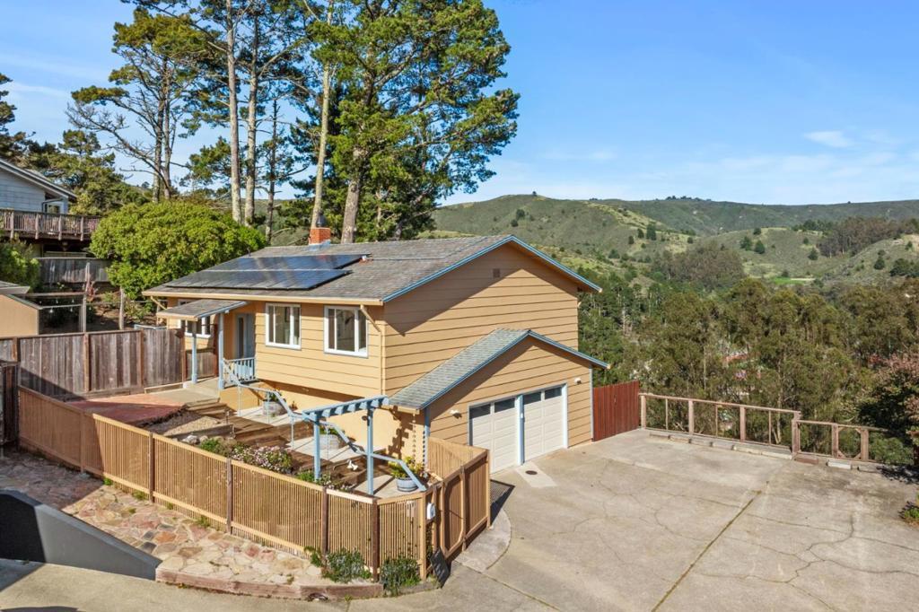 Photo of Listing #ML81998875