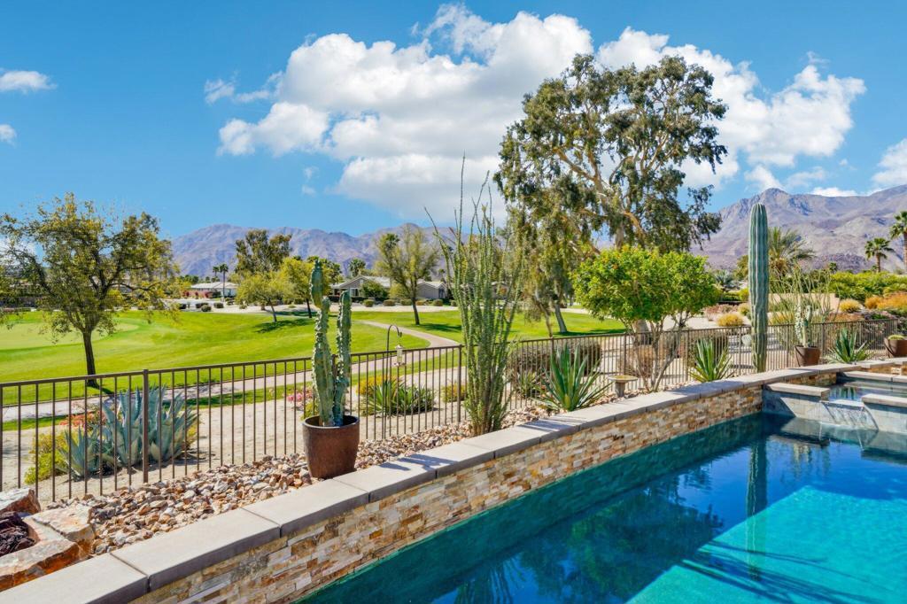 Photo of Listing #219126937DA