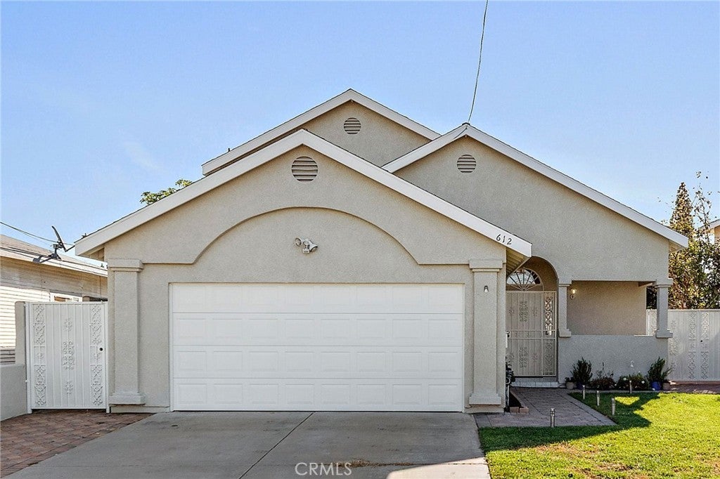 Photo of Listing #OC25059670