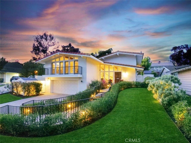 3005 Palos Verdes Drive N, Palos Verdes Estates.