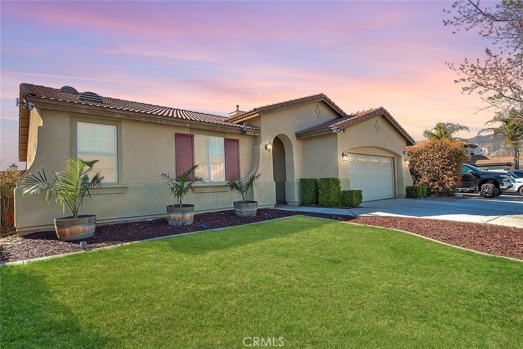 Photo of Listing #IV25062087