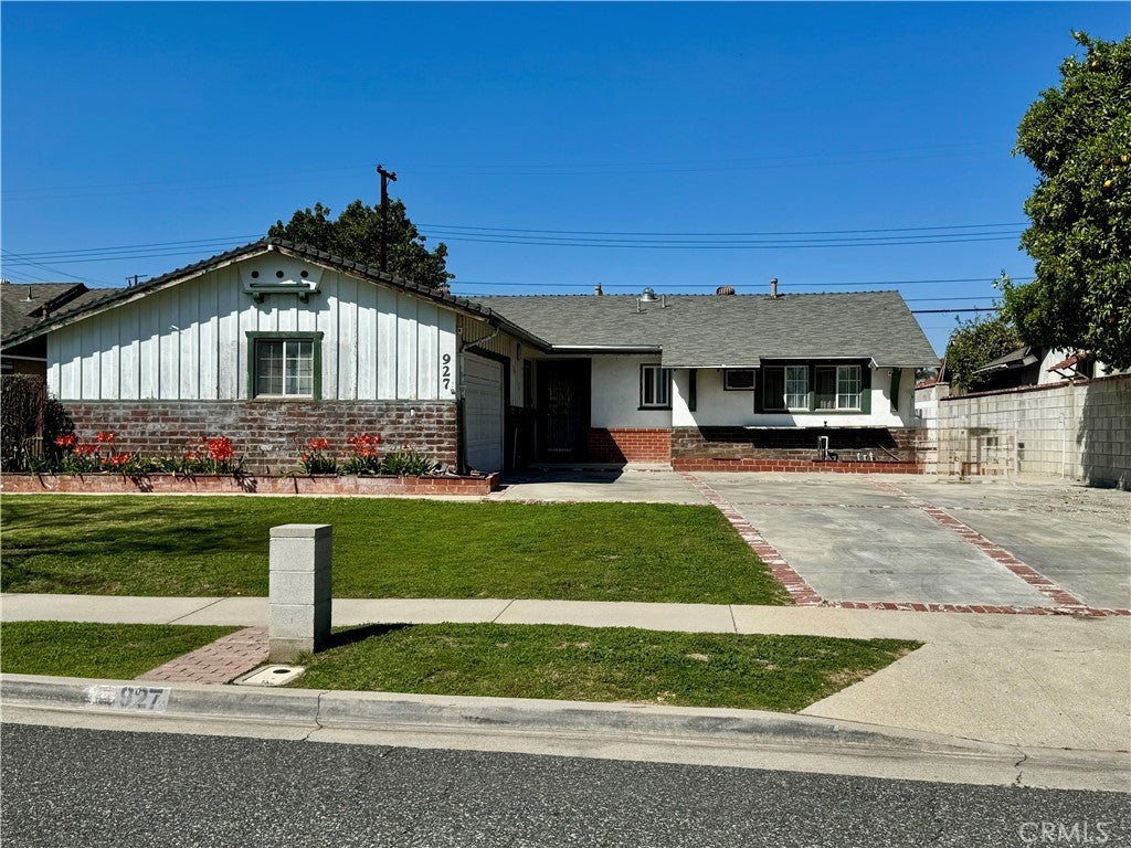 Photo of Listing #PW25062012