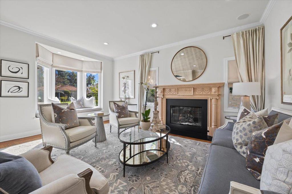 Photo of Listing #ML81998526