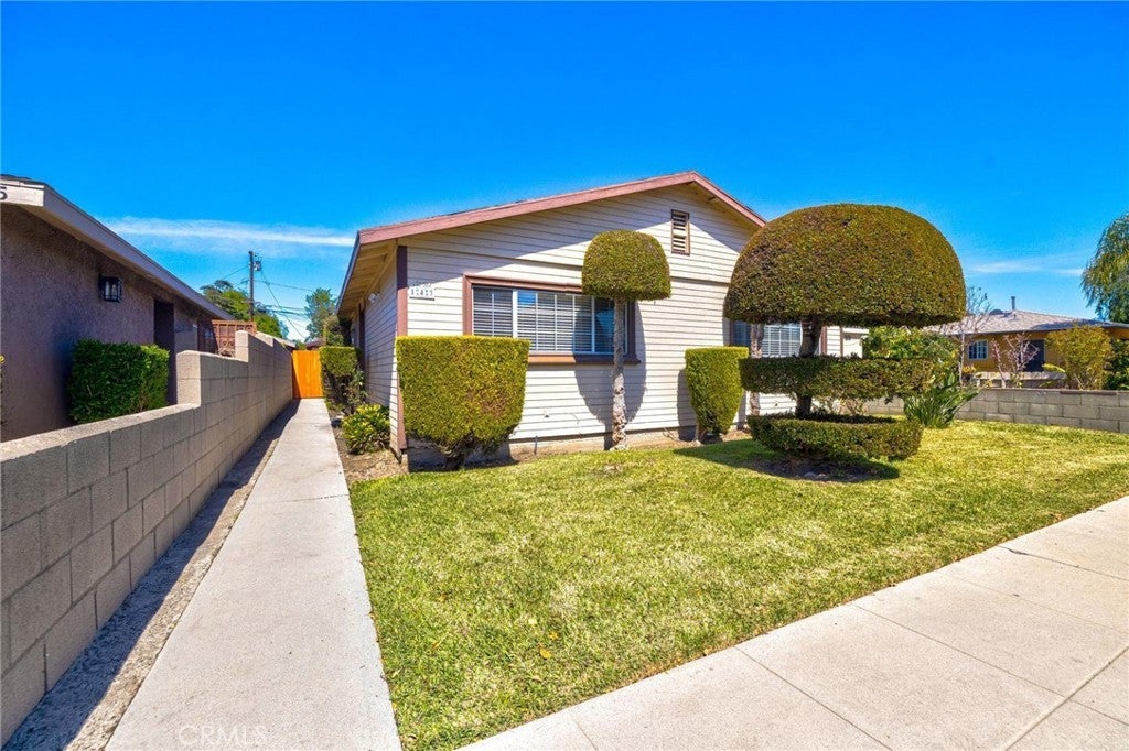 Photo of Listing #RS25054780