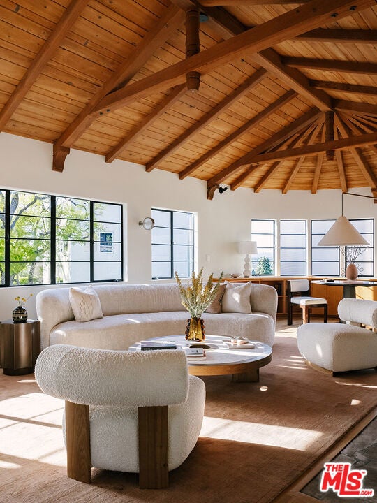 Photo of Listing #25514661