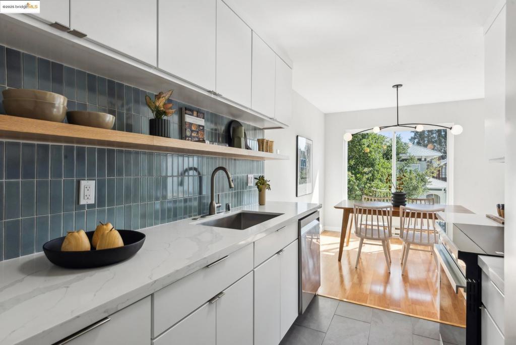 Photo of Listing #41090371