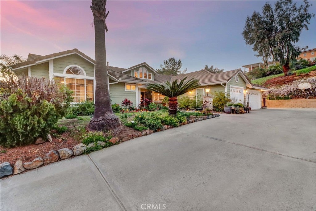 Photo of Listing #CV25057710