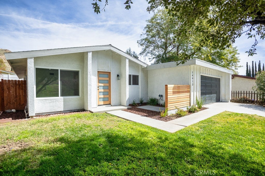 Photo of Listing #SR25060496