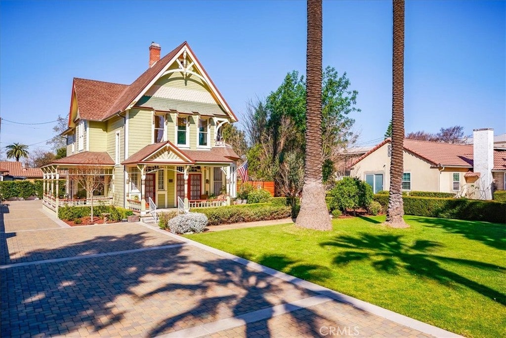 Photo of Listing #CV25061755