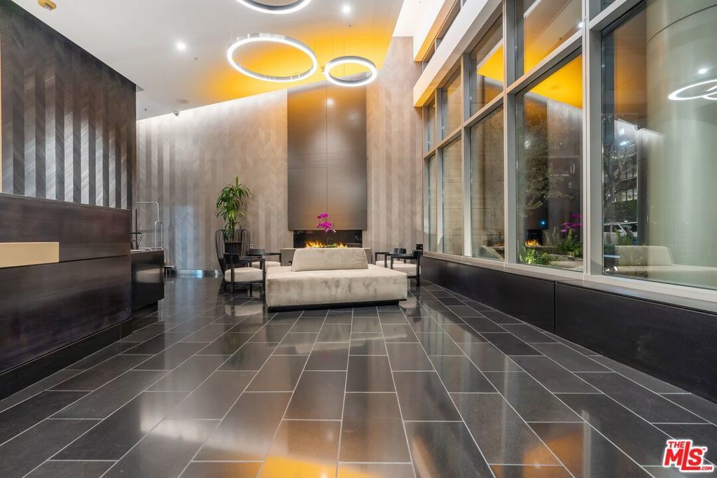 Photo of Listing #25514591