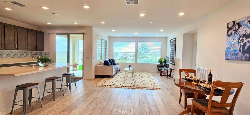 Photo of Listing #IG25061658