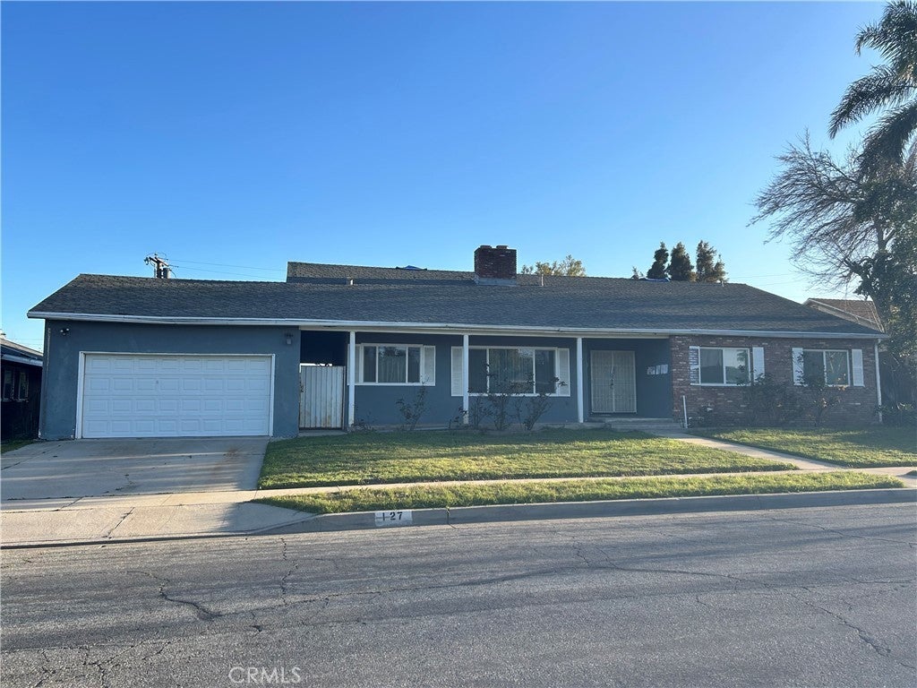 Photo of Listing #IV25062939