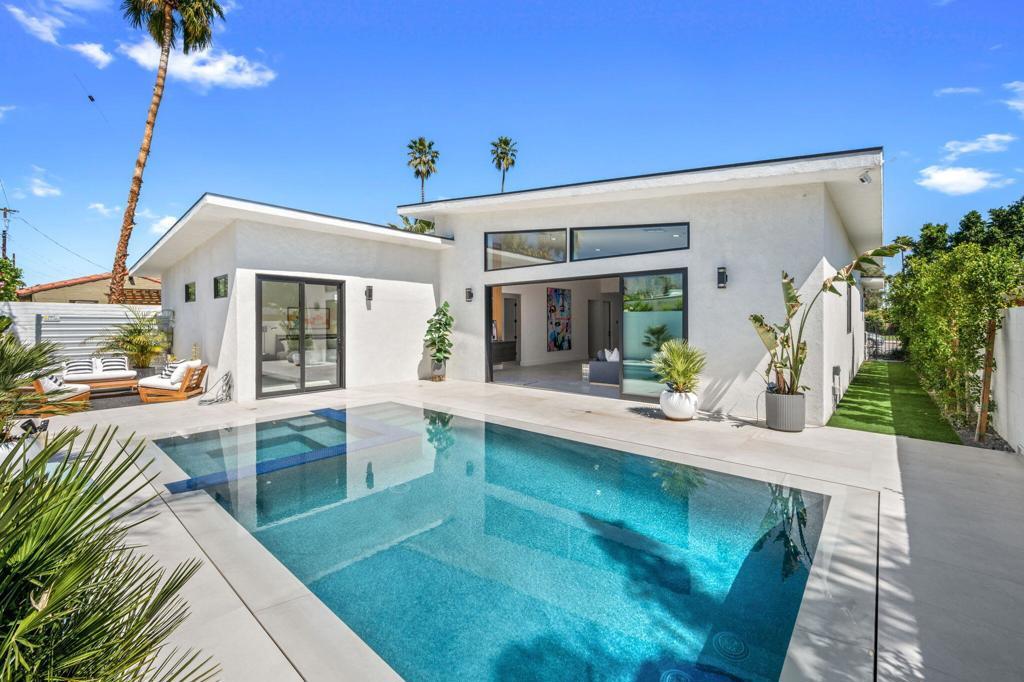 Photo of Listing #219127029DA