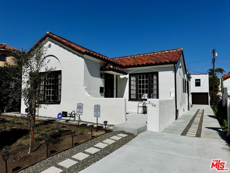 Photo of Listing #25515185