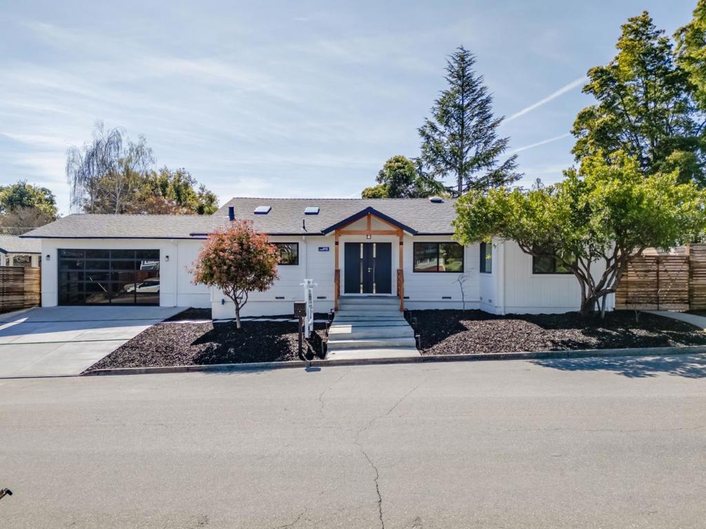 Photo of Listing #ML81998164